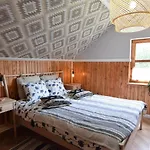 Сasa de vacaciones Large With Sauna, Jacuzzi And Pool *