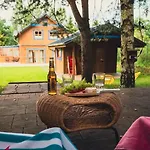 Large With Sauna, Jacuzzi And Pool Perlino