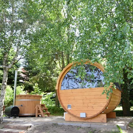 Large With Sauna, Jacuzzi And Pool Perlino