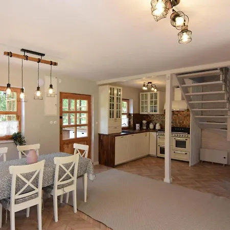 Detached House With Large Garden, Pool, Sauna And Jacuzzi, Holiday home