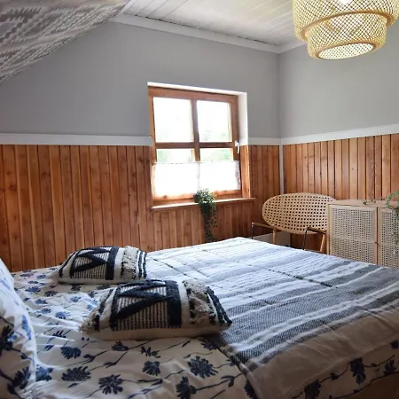Detached House With Large Garden, Pool, Sauna And Jacuzzi,