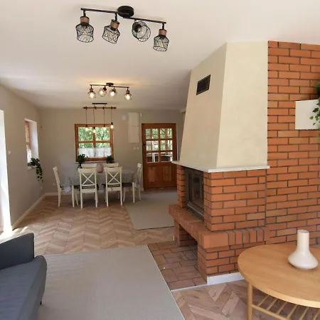 Detached House With Large Garden, Pool, Sauna And Jacuzzi,