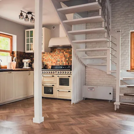 Casa vacanze Large With Sauna, Jacuzzi And Pool Perlino