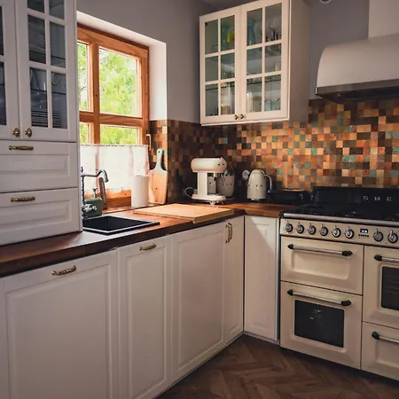 Large With Sauna, Jacuzzi And Pool * Perlino