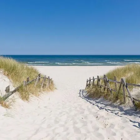 Large With Sauna, Jacuzzi And Pool Casa vacanze