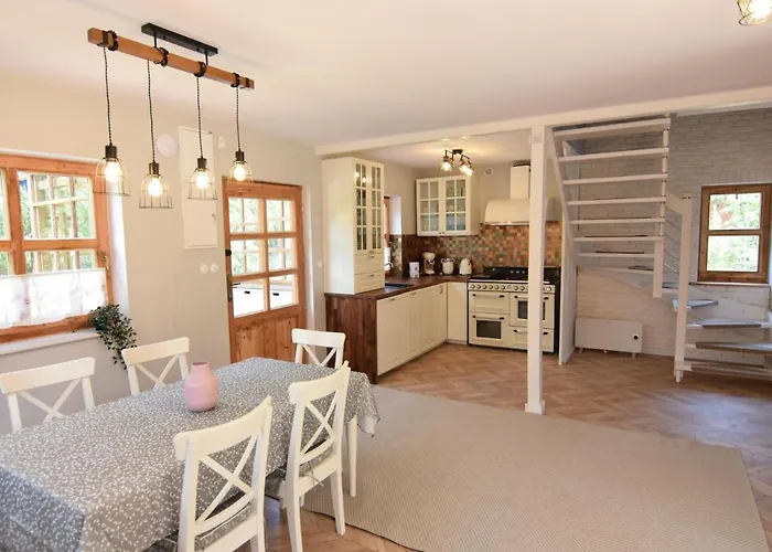 Large With Sauna, Jacuzzi And Pool Perlino