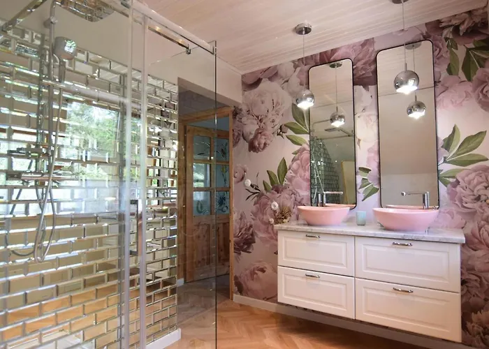 Large With Sauna, Jacuzzi And Pool Prázdninový dům