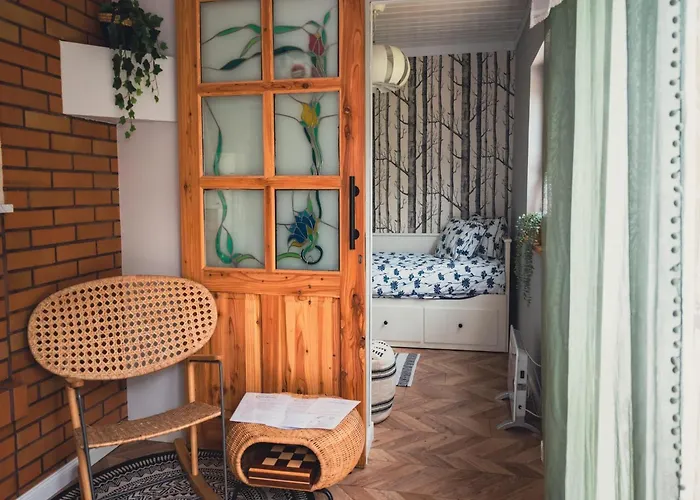 Large With Sauna, Jacuzzi And Pool