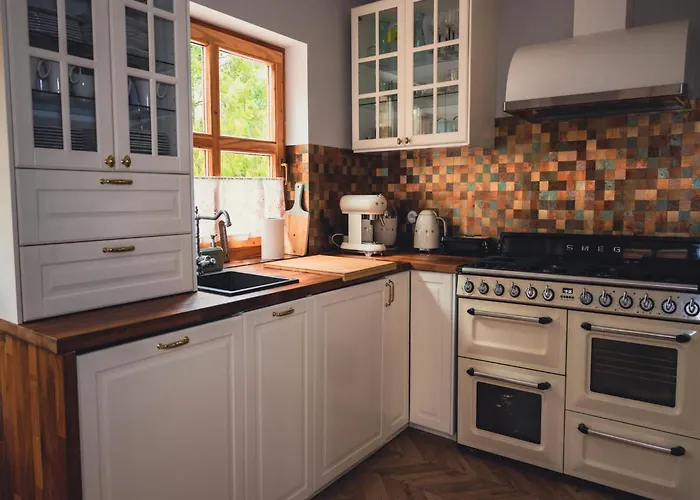 Large With Sauna, Jacuzzi And Pool * Perlino